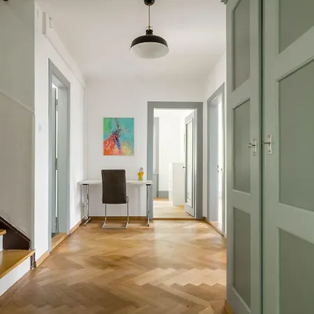 ヴィラ Art Deco-haus Biel-bienne *